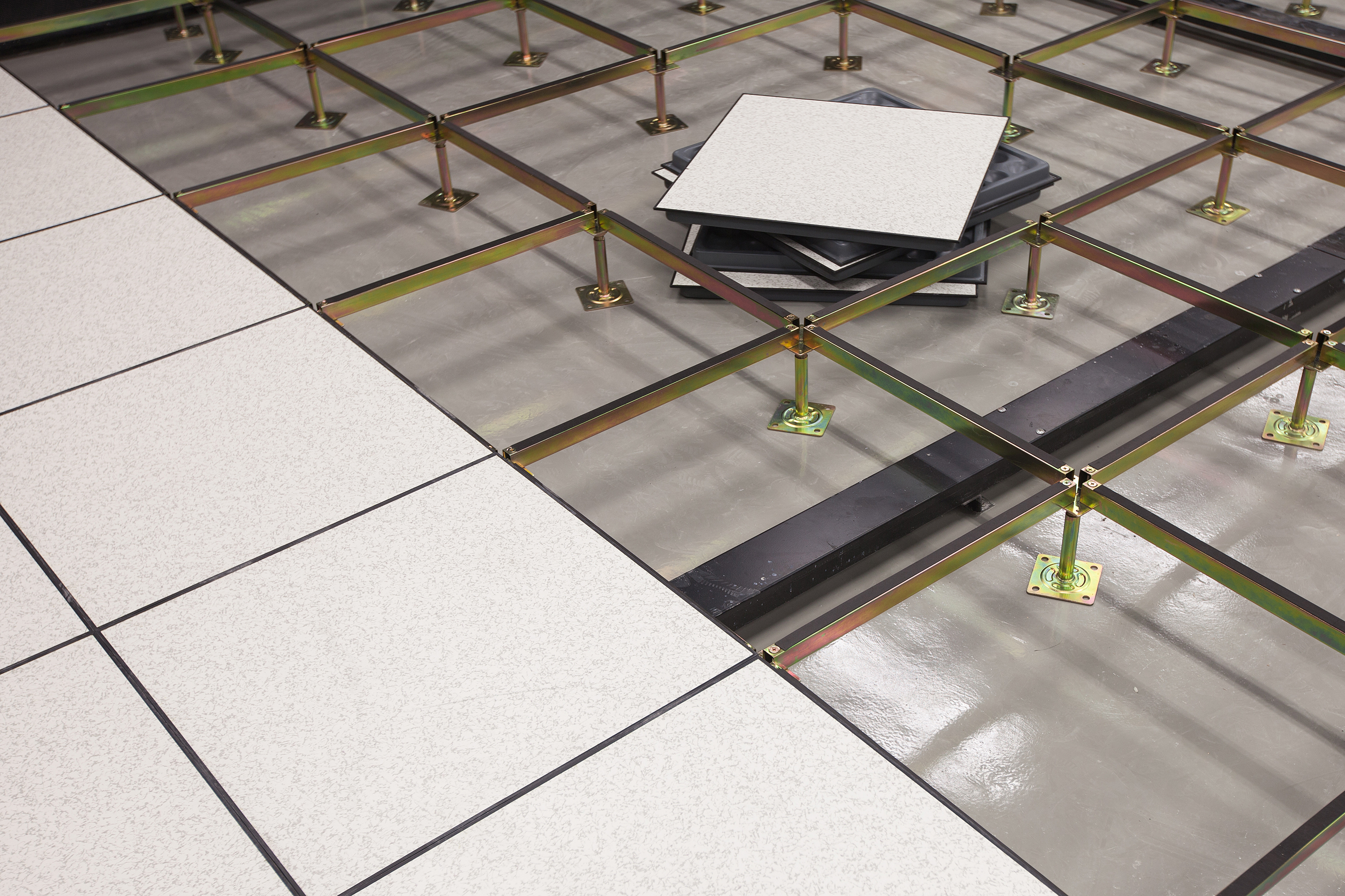 seal-bond-raised-access-flooring